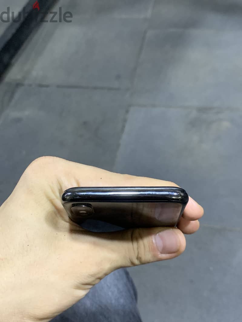 iPhone X 5