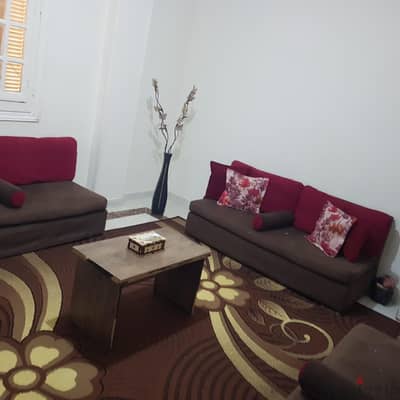 ٣ كنب