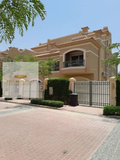 بسعر لقطه اميز فيلا vip استلام فوري جاهزه علي المعاينه معروضه للبيع باقل سعر في الشروق