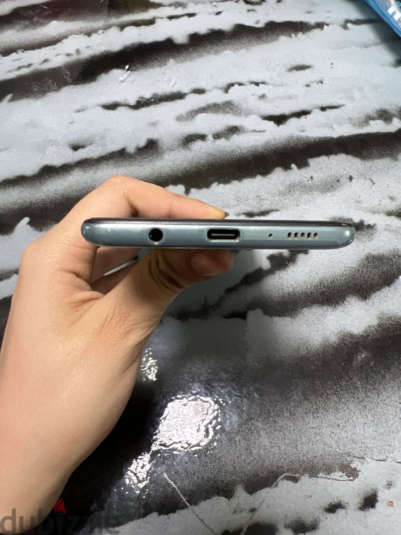Samsung A71 4