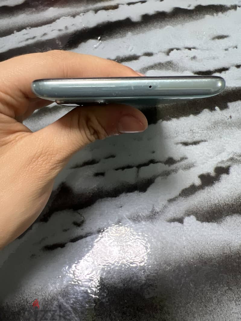 Samsung A71 5