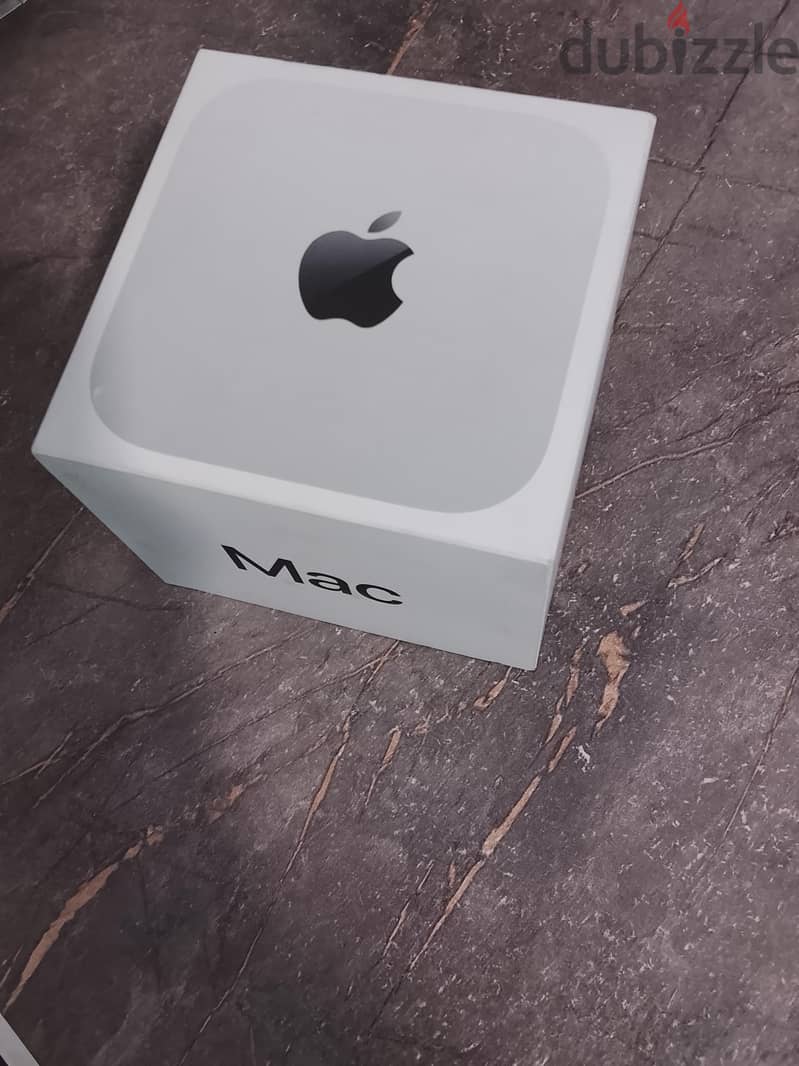 Mac mini m4 - 2024 ( like new ) 1