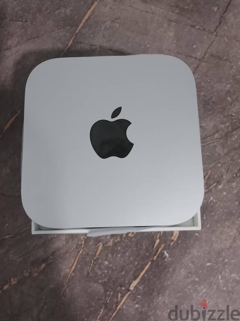 Mac mini m4 - 2024 ( like new ) 2