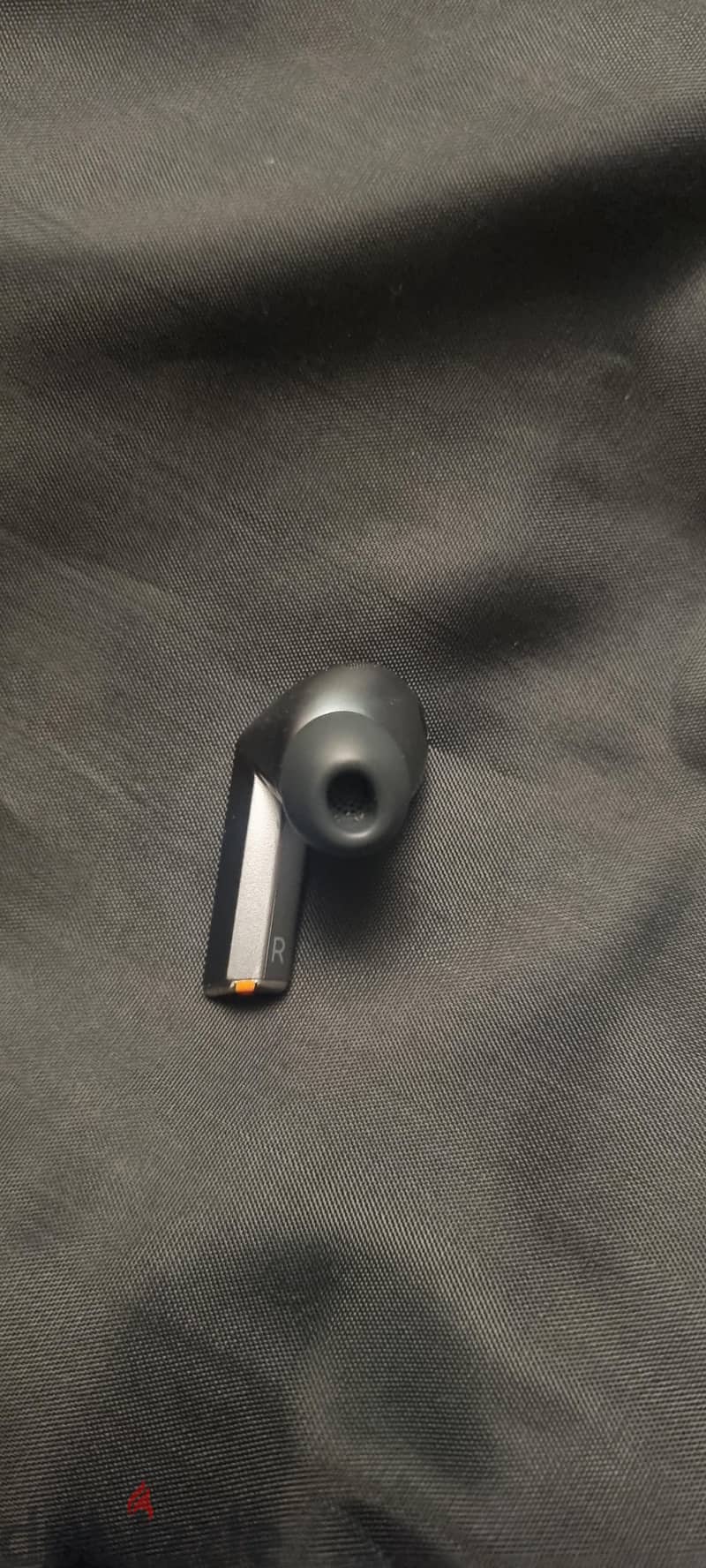 فرده يمين buds 3 pro 2
