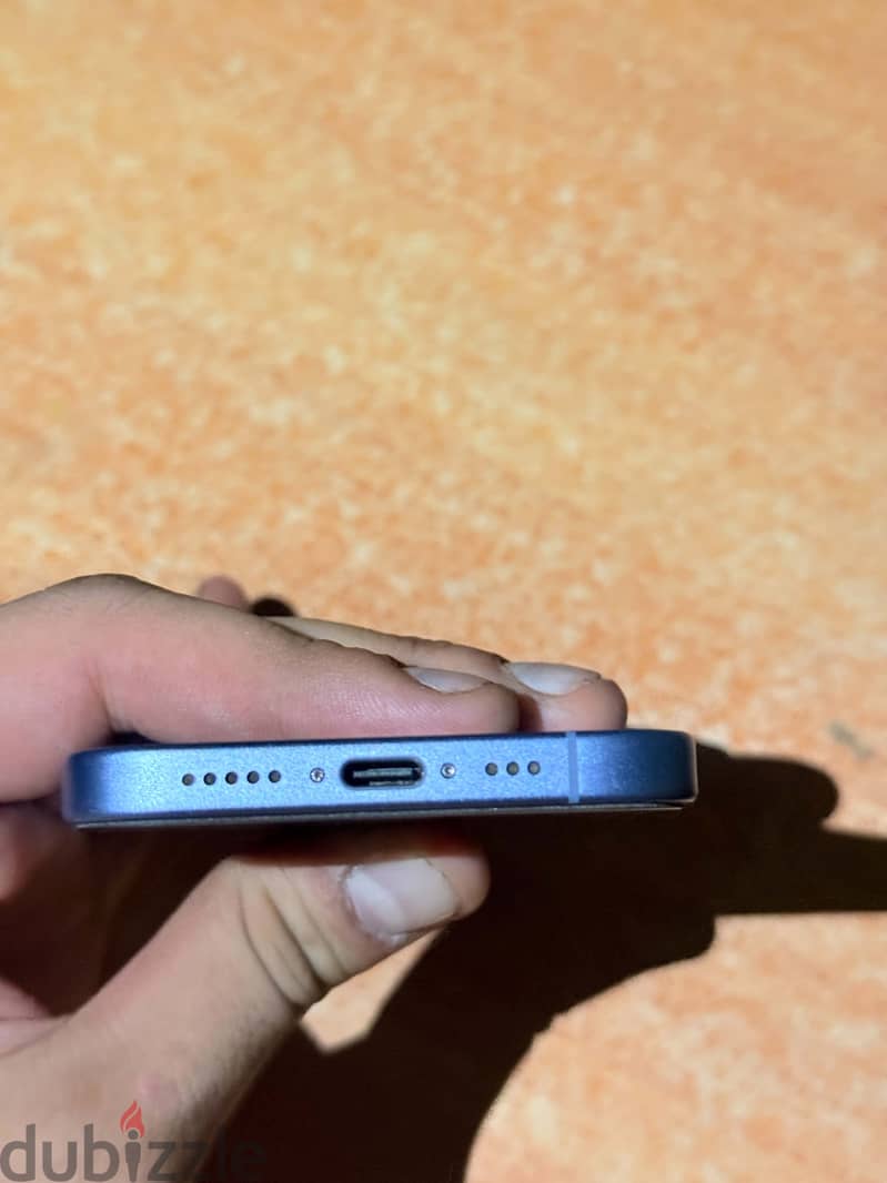 Apple - iPhone 17 5