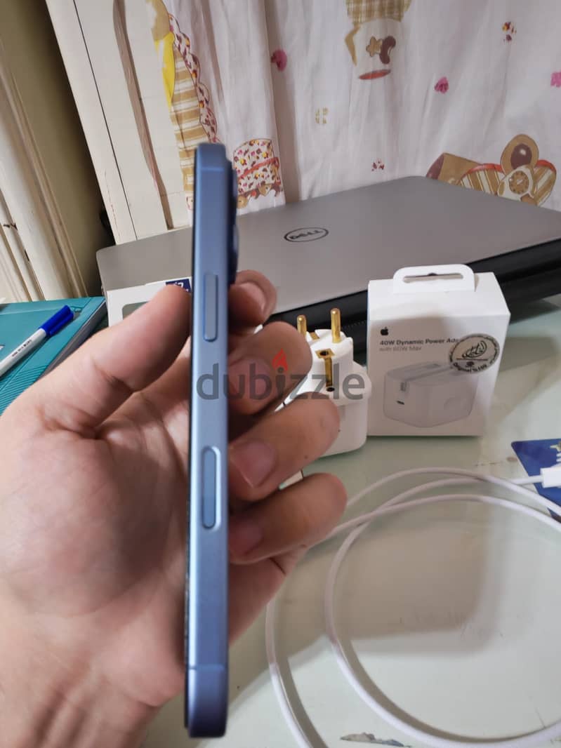 Apple - iPhone 17 6