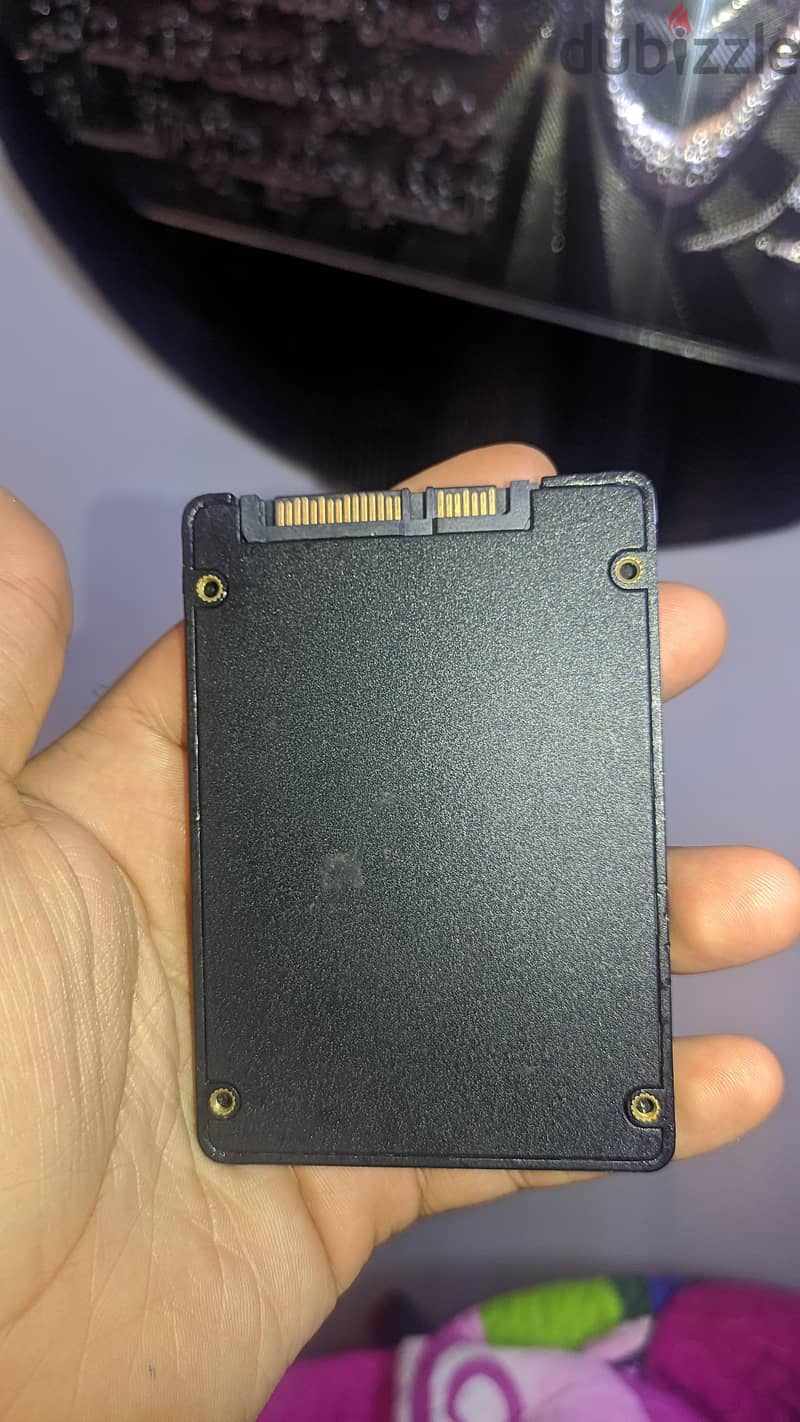 ssd 256 gp 100% 1