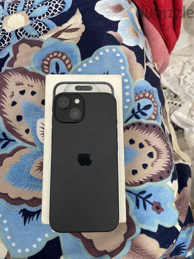 Apple - iPhone 15 1