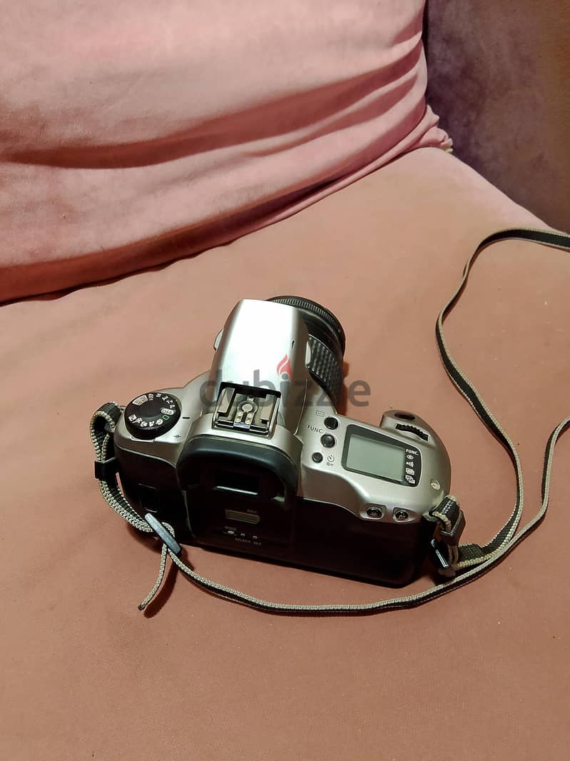 Canon eos 3000N 1