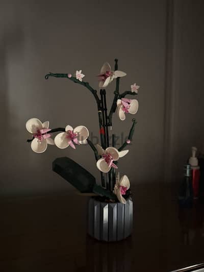 Botanical orchid lego
