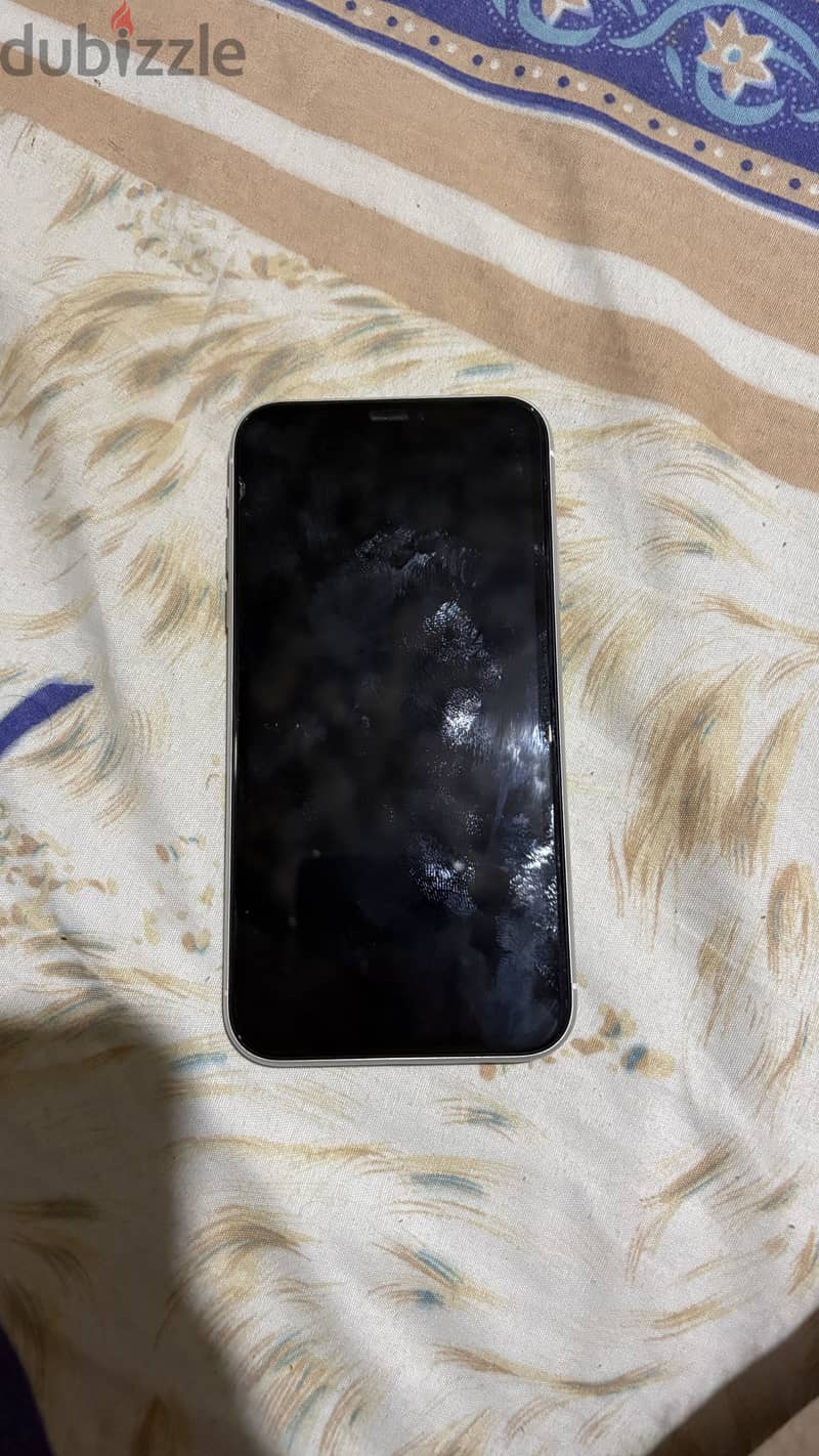 Apple - iPhone XR 3