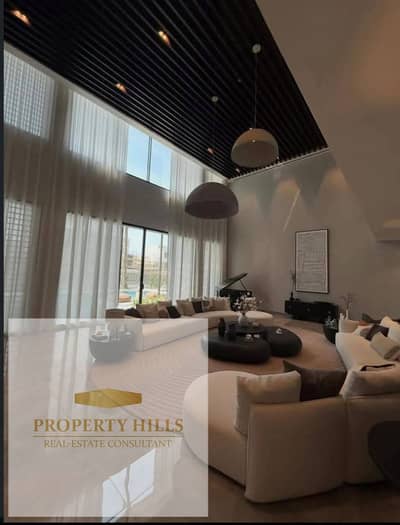 Villa for sale at half its original price. Looking for a buyer ready to take possession immediately upon signing the contract. Located in a villa-only compound.