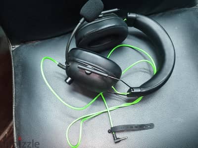 headphones  RAZER blackshark v2x pro