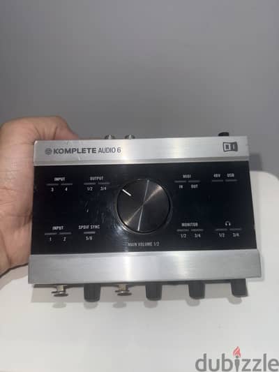 Native Instruments Komplete Audio 6 Audio Interface