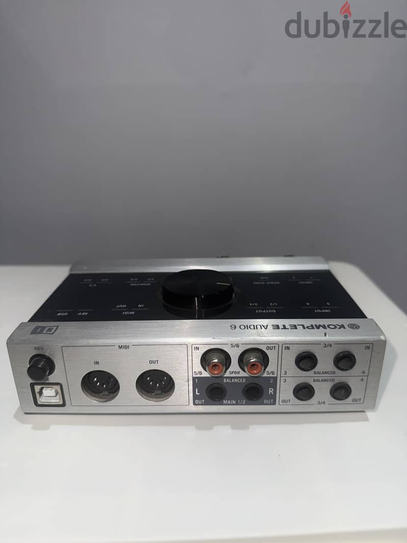 Native Instruments Komplete Audio 6 Audio Interface 1
