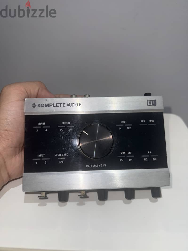 Native Instruments Komplete Audio 6 Audio Interface 2