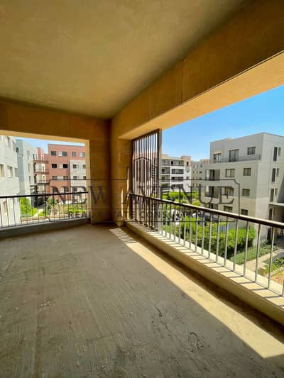 Ready To Move Standalone Apartment 4 bedrooms with the Lowest Price In  District 5 with a very prime location
