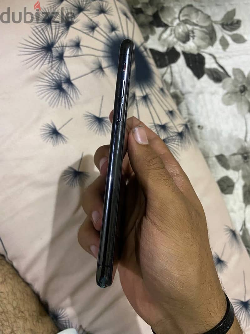 Apple - iPhone X 3