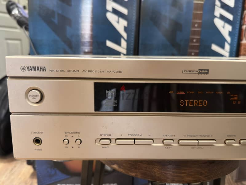 Amplifier Yamaha RX-V350 1