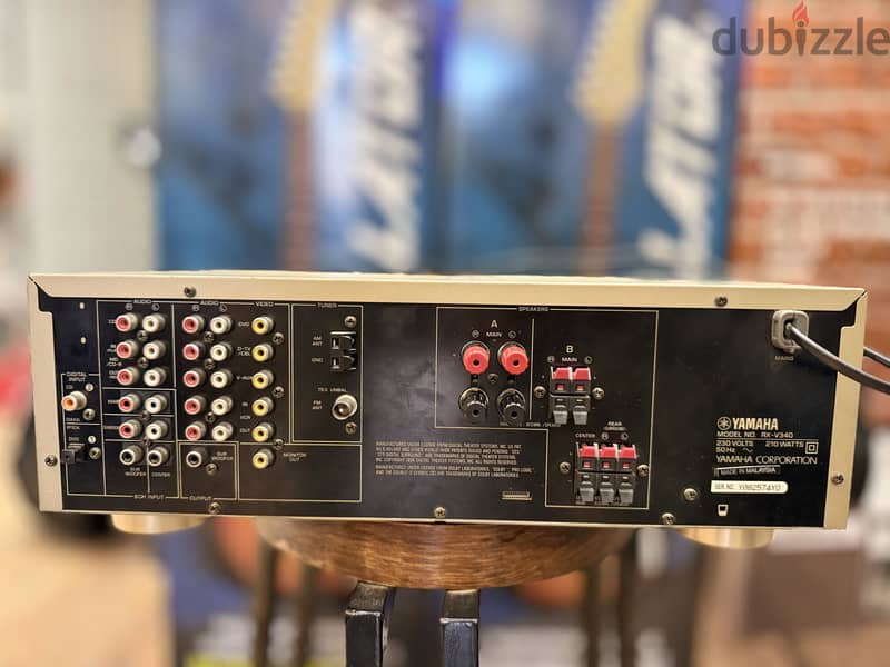 Amplifier Yamaha RX-V350 7