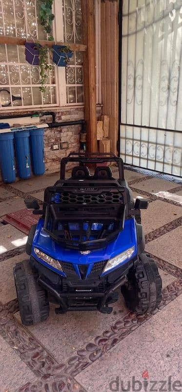 kid's car jeep