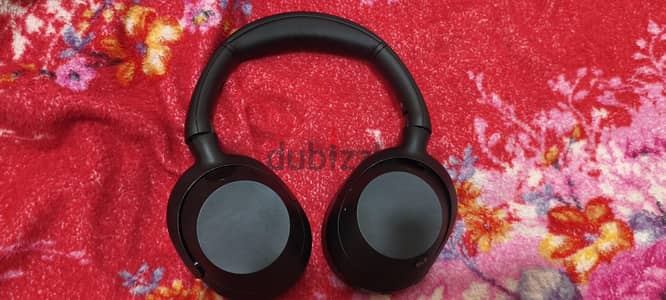 Sony ULT WEAR  سماعه جديده كسر زيرو بالعلبه