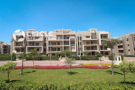 بينتهاوس فاخر بمساحة واسعة للإيجار في كمبوند فيفتي سكوير - المراسم (Fifth Square)