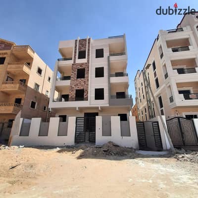 شقه بحري على طريق السويس بجوار مول العين بتسهيلات فالسداد