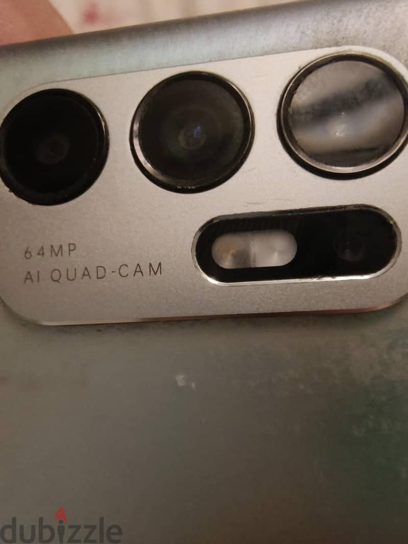 OPPO Reno6 3