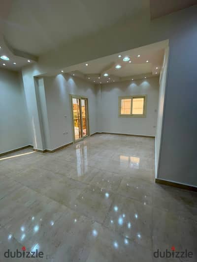 Apartment for rent in South Academy with kitchen and air conditioning