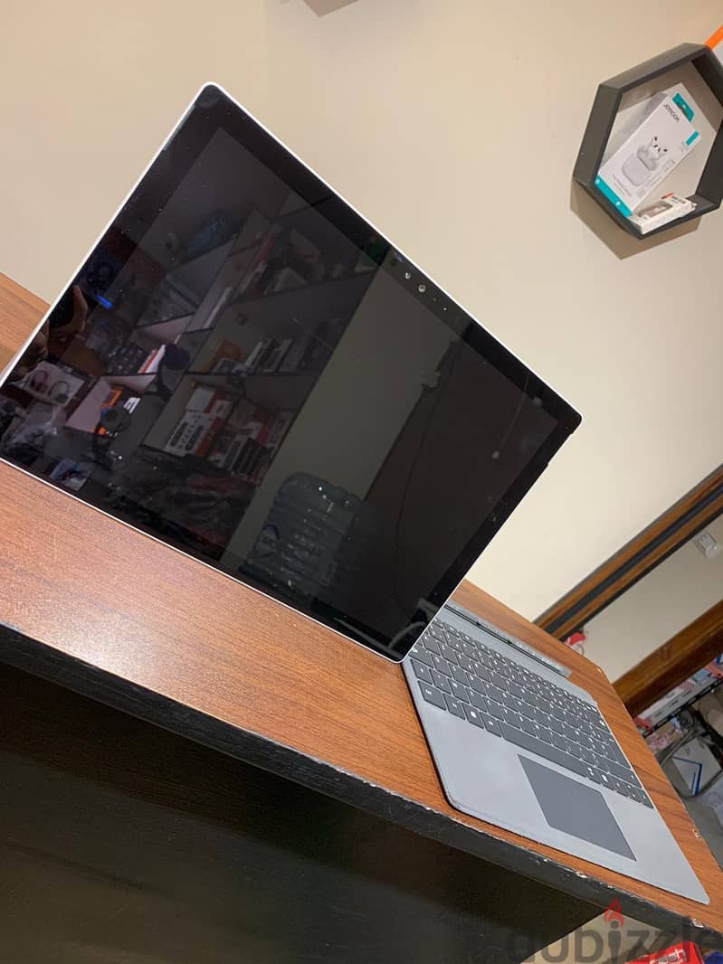 Microsoft Surface Pro 4 2