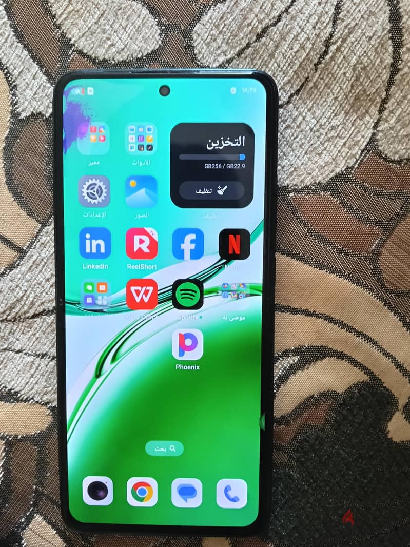 OPPO Reno12 F 2