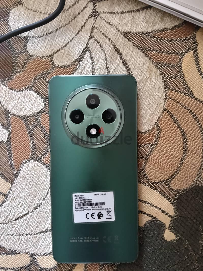 OPPO Reno12 F 3