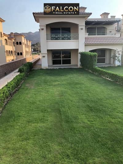 Fully finished chalet, ready for immediate handover, located in the first row by the sea in La Vista 6 resort, next to Porto Sokhna.