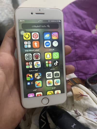 آبل - آيفون 8