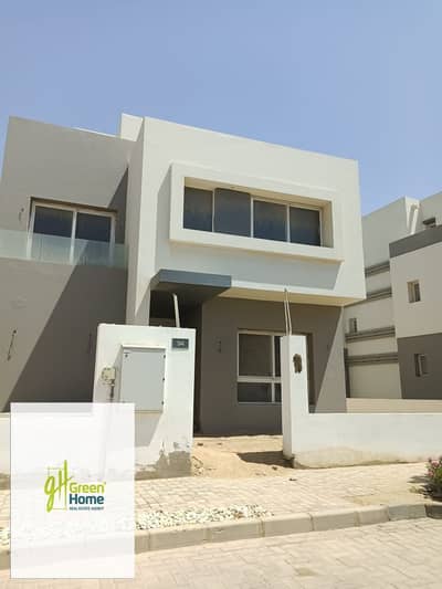 Luxury Standalone Villa For Sale  in Hyde Park New cairo   Fully Finished prime location