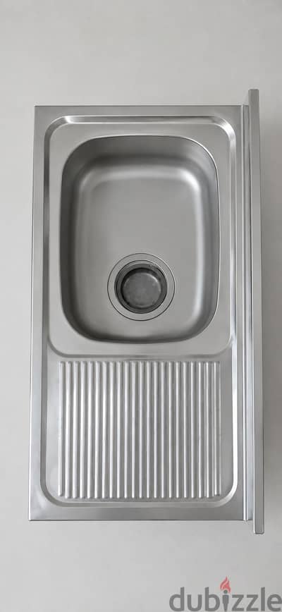 حوض stainless  حالة ممتازة