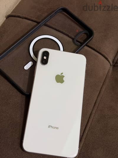 Apple - iPhone XS Max
