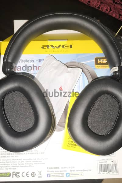 AT9 Awei Headphone Wireless 18 hrs  Type C charger New.