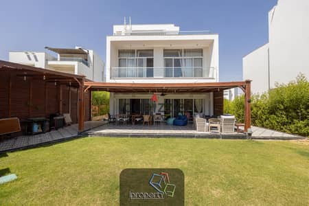 Villa for Sale in Mazarin - North Coast