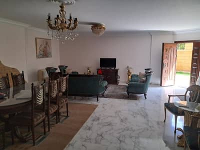 Furnished apartment for rent with a private garden