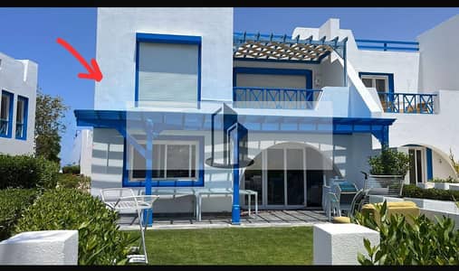 استلام فوري  بنتهاوس  fully finished مكيف بالكامل للبيع في ماونتن فيوMountain View رأس الحكمة داخل Rodes