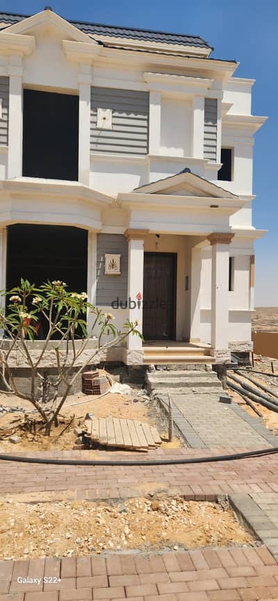 For Sale | Corner Townhouse in Mountain View Chillout Park – 6th of October City