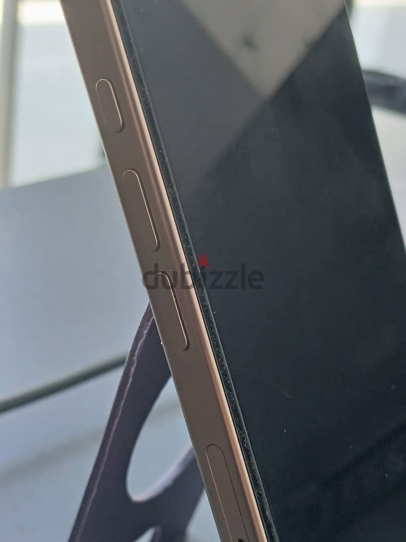 iPhone 16 Pro‏ 4