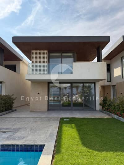 Own a ready-to-move 3BR villa, fully finished with ACs, at Solare Ras El Hekma by Misr Italia with the longest payment plan. Call now!