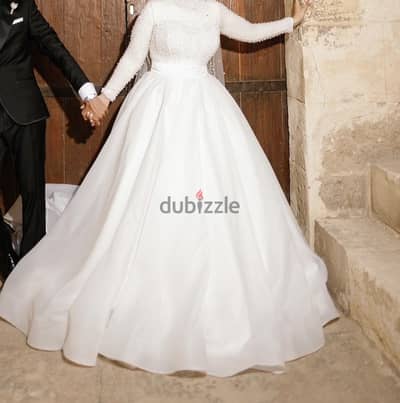 Sell this wedding dress