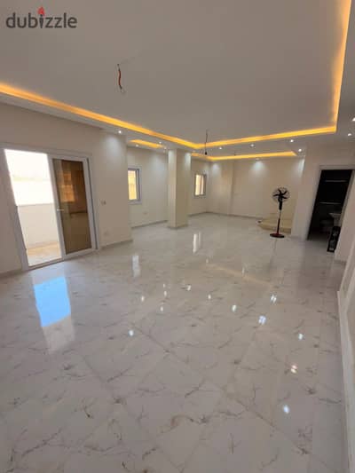 Apartment for sale in the Investors' Gathering near Al-Jazeera Street