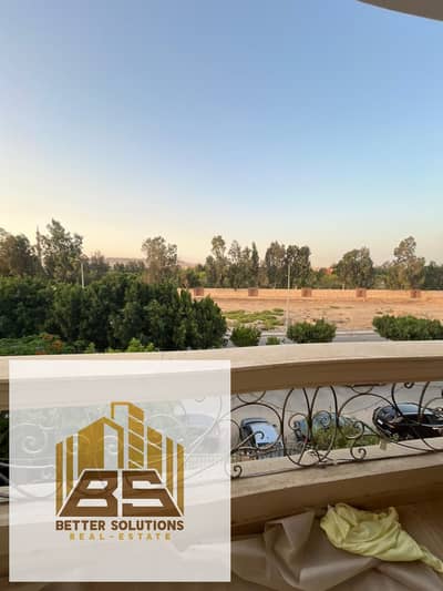 شقه للبيع - مدينة العبور -الحي السادس فيلات بالقرب من مسجد الشربيني
