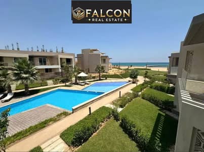 For sale: 3-story villa (first row on the sea, immediate delivery) in Boho, Ain Sokhna, directly on Zaafarana and next to Galala City.