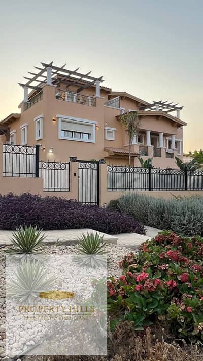 Villa for Sale in Hyde Park Central with Spacious Layouts, World-Class Finishes, and a 5% Down Payment at the Lowest Price for a Limited Time.